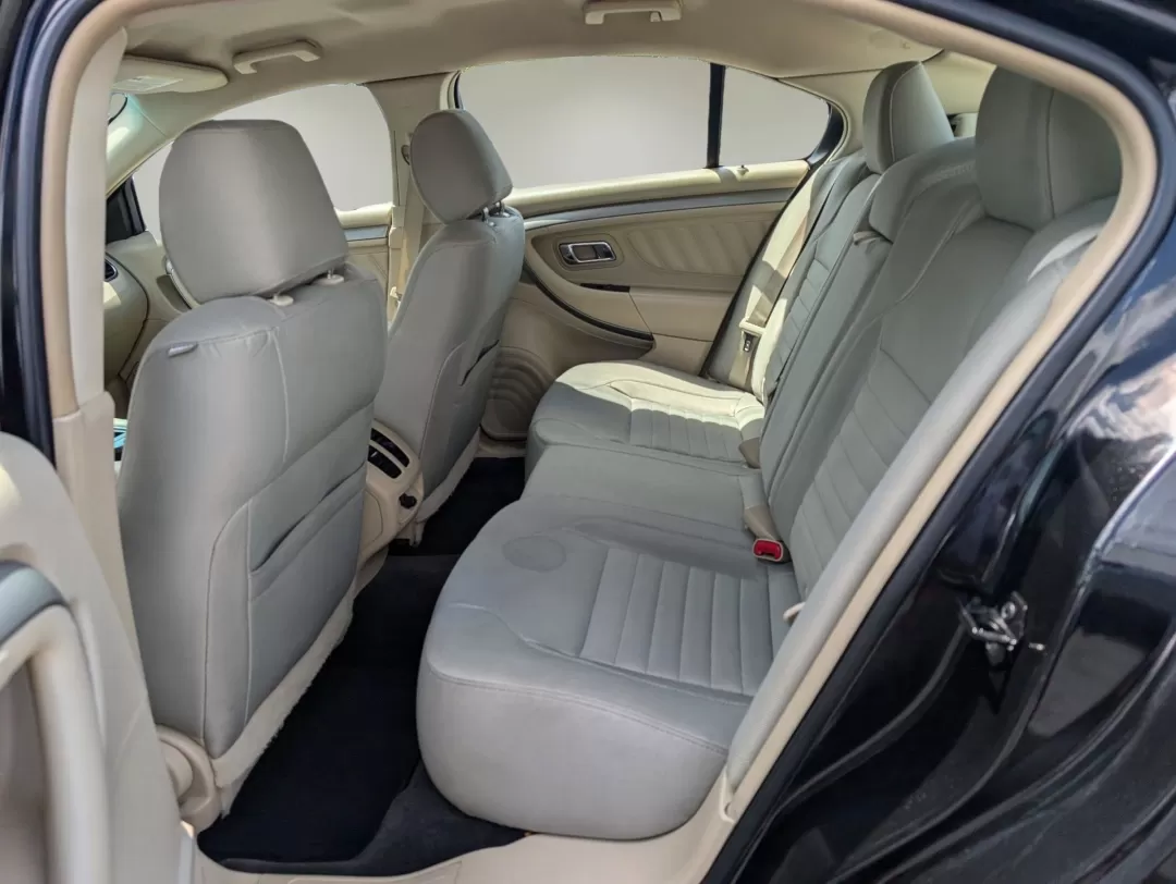 2014 Ford Taurus SE (1FAHP2D80EG) with an Other engine, located at 3959 U.S. 80 W, Phenix City, AL, 36870, (334) 297-4885, 32.469296, -85.135185 - **Discover Your Next Adventure with the 2014 Ford Taurus SE at Gils Auto - Columbus!**<br /> <br /> Are you searching for a reliable sedan that can handle both your daily commute and weekend adventures? Look no further than this gorgeous 2014 Ford Taurus SE, available now at Gils Auto, located at 51 - Photo#11