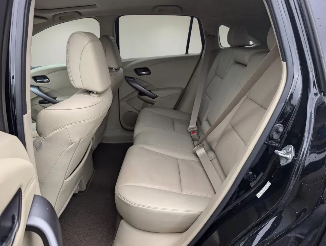 2013 Acura RDX (5J8TB3H33DL) with an Other engine, located at 7000 Northlake Connector, Columbus, GA, 31904, (706) 987-8085, 32.524975, -84.978134 - Discover the perfect blend of luxury and practicality with the 2013 Acura RDX, available now at Gils Auto - Columbus #2. Located at 7000 Northlake Connector, Columbus, GA 31904, our Buy Here Pay Here dealership specializes in providing guaranteed approval with flexible in-house financing options, ma - Photo#10