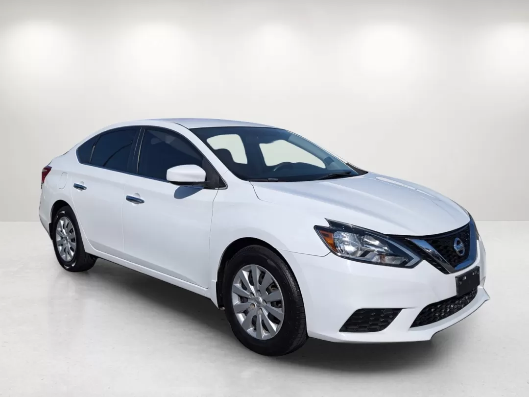 2017 /Charcoal Nissan Sentra S (3N1AB7AP8HY) with an Other engine, located at 1430 Gateway Drive, Opelika, AL, 36801, (334) 239-0944, 32.637871, -85.409790 - ### Discover Your Next Adventure with the 2017 Nissan Sentra from Gils Auto - Columbus #2!<br /> <br /> Are you searching for a reliable sedan that's perfect for your daily commute or family outings? Look no further than the 2017 Nissan Sentra S, available now at Gils Auto - Columbus #2! With its sp - Photo#6