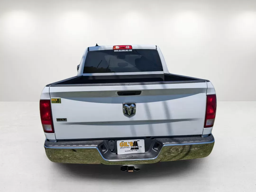 2022 /Diesel Gray/Black Ram 1500 Classic SLT (1C6RR6LGXNS) with an Regular Unleaded V-6 3.6 L/220 engine, 8-Speed Automatic w/OD transmission, located at 5115 14th Ave., Columbus, GA, 31904, (706) 323-0345, 32.511494, -84.971046 - 2022 Ram 1500 Classic SLT - Photo#6