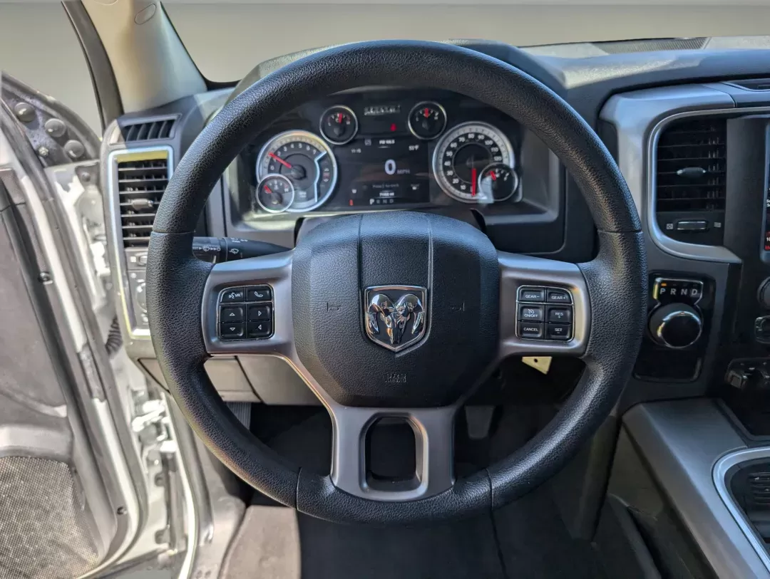 2022 /Diesel Gray/Black Ram 1500 Classic SLT (1C6RR6LGXNS) with an Regular Unleaded V-6 3.6 L/220 engine, 8-Speed Automatic w/OD transmission, located at 5115 14th Ave., Columbus, GA, 31904, (706) 323-0345, 32.511494, -84.971046 - 2022 Ram 1500 Classic SLT - Photo#16