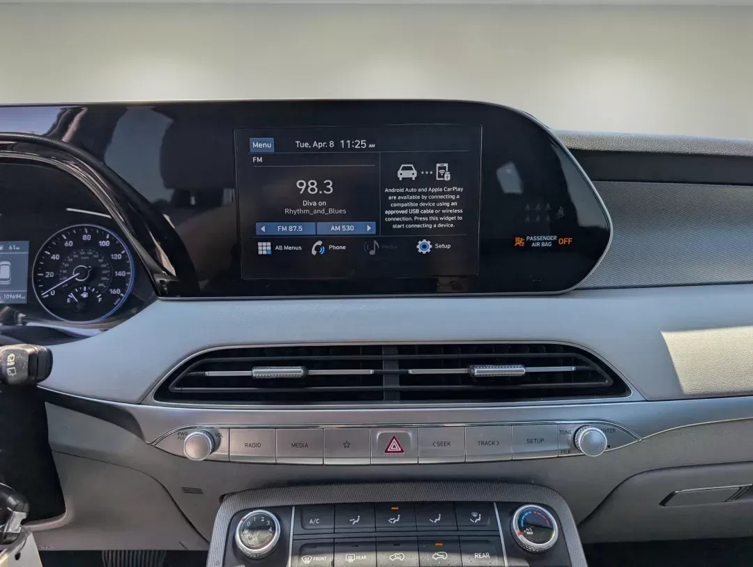 2021 /Gray Hyundai Palisade SE (KM8R1DHE1MU) with an Regular Unleaded V-6 3.8 L/231 engine, 8-Speed Automatic w/OD transmission, located at 521 Old Farm Lane Rd, Prattville, AL, 36066, (334) 325-1505, 32.482460, -86.416367 - 2021 Hyundai Palisade SE - Photo#17
