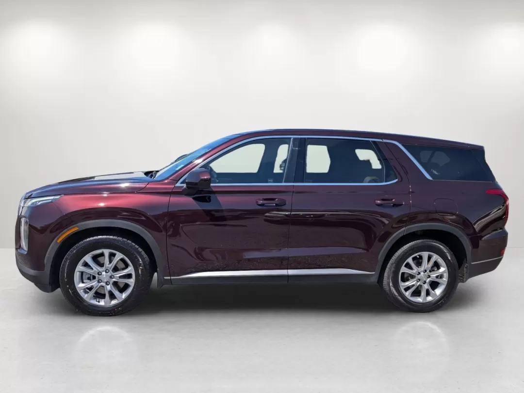 2021 /Gray Hyundai Palisade SE (KM8R1DHE1MU) with an Other engine, located at 3959 U.S. 80 W, Phenix City, AL, 36870, (334) 297-4885, 32.469296, -85.135185 - **Drive Your Next Adventure in Style with the 2021 Hyundai Palisade SE!**<br /> <br /> Are you ready to elevate your family road trips or weekend getaways? The 2021 Hyundai Palisade SE is the SUV that combines style, comfort, and practicality, making it the perfect choice for growing families and ad - Photo#7