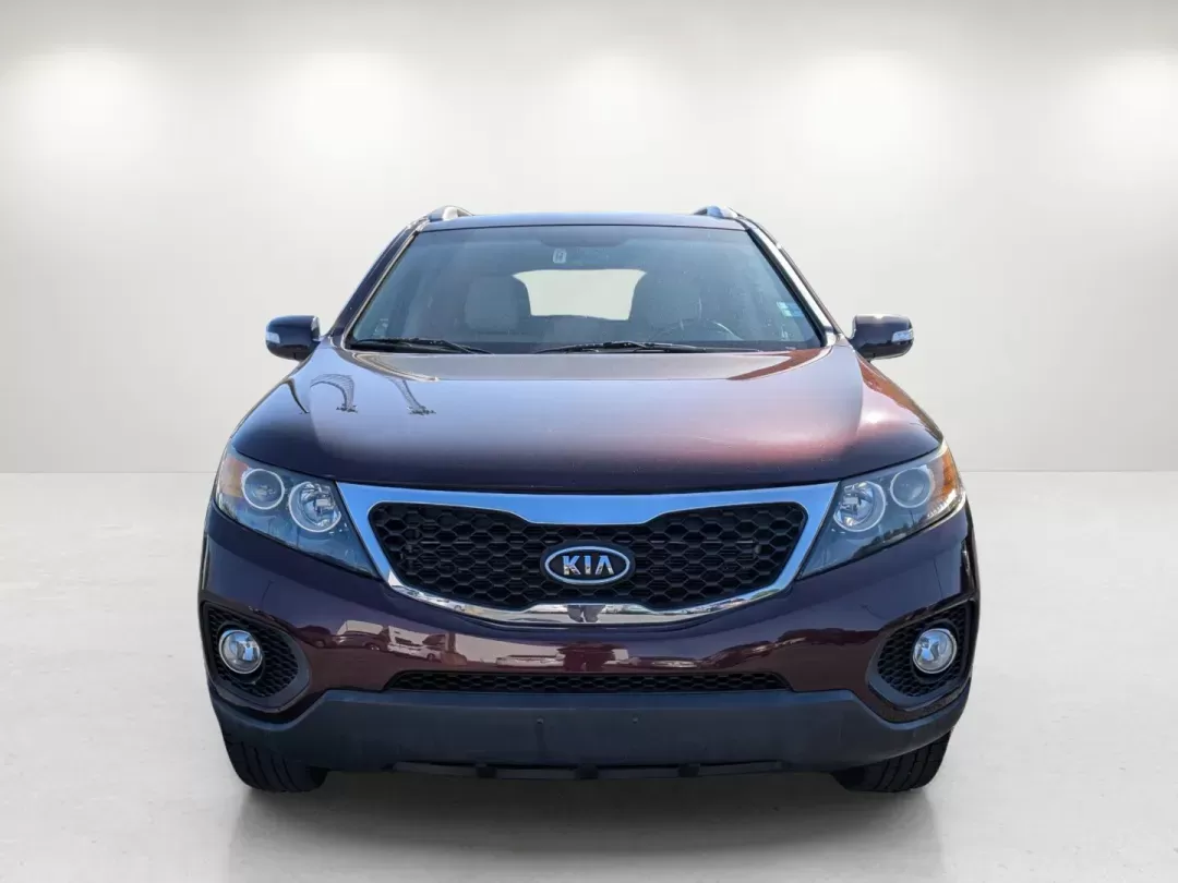 2011 /Beige Kia Sorento LX (5XYKT3A16BG) with an Gas I4 2.4L/144 engine, 6-Speed Automatic w/OD Sportmatic transmission, located at 7000 Northlake Connector, Columbus, GA, 31904, (706) 987-8085, 32.524975, -84.978134 - 2011 Kia Sorento LX - Photo#1