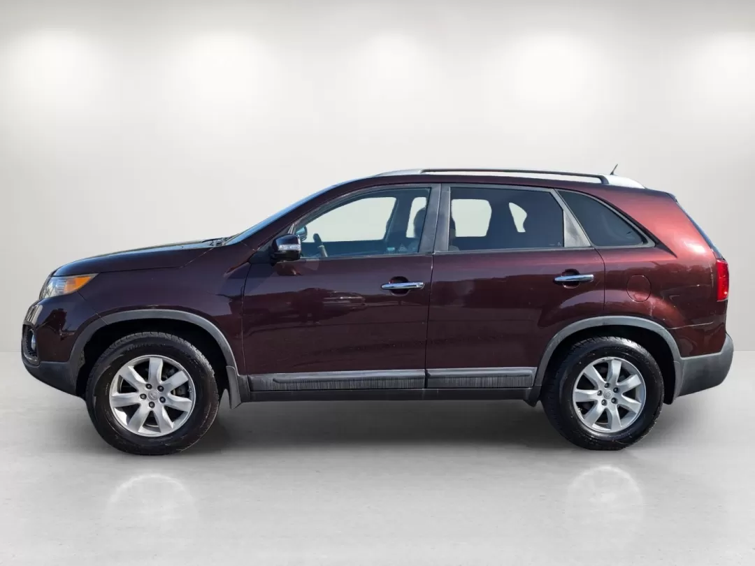 2011 /Beige Kia Sorento LX (5XYKT3A16BG) with an Other engine, located at 3959 U.S. 80 W, Phenix City, AL, 36870, (334) 297-4885, 32.469296, -85.135185 - Are you ready to elevate your family adventures or tackle daily commutes with confidence? Look no further than this stunning 2011 Kia Sorento LX, available now at Gils Auto - Columbus #2. Perfectly designed for growing families and budget-conscious buyers alike, this SUV combines space, comfort, and - Photo#7