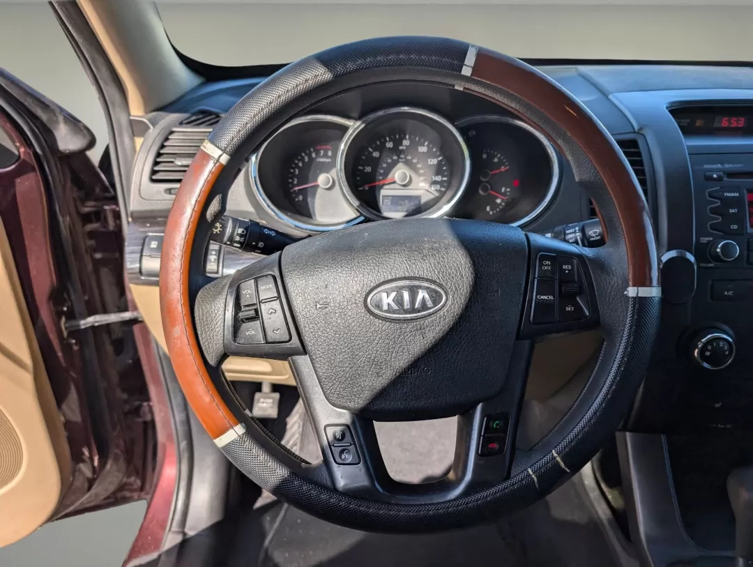 2011 /Beige Kia Sorento LX (5XYKT3A16BG) with an Other engine, located at 5115 14th Ave., Columbus, GA, 31904, (706) 323-0345, 32.511494, -84.971046 - Are you ready to elevate your family adventures or tackle daily commutes with confidence? Look no further than this stunning 2011 Kia Sorento LX, available now at Gils Auto - Columbus #2. Perfectly designed for growing families and budget-conscious buyers alike, this SUV combines space, comfort, and - Photo#15