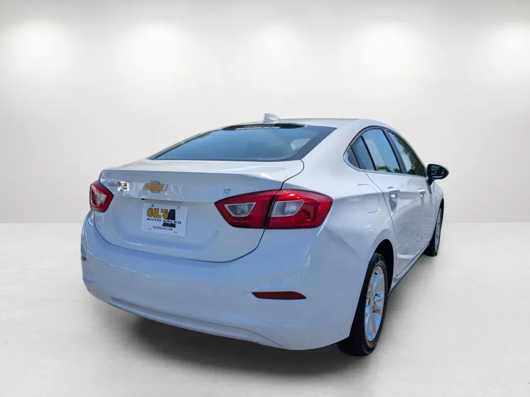 2019 /Jet Black/Galvanized Chevrolet Cruze LT (1G1BE5SM5K7) with an Turbocharged Gas I4 1.4L/85 engine, 6-Speed Automatic transmission, located at 5115 14th Ave., Columbus, GA, 31904, (706) 323-0345, 32.511494, -84.971046 - 2019 Chevrolet Cruze LT - Photo#5
