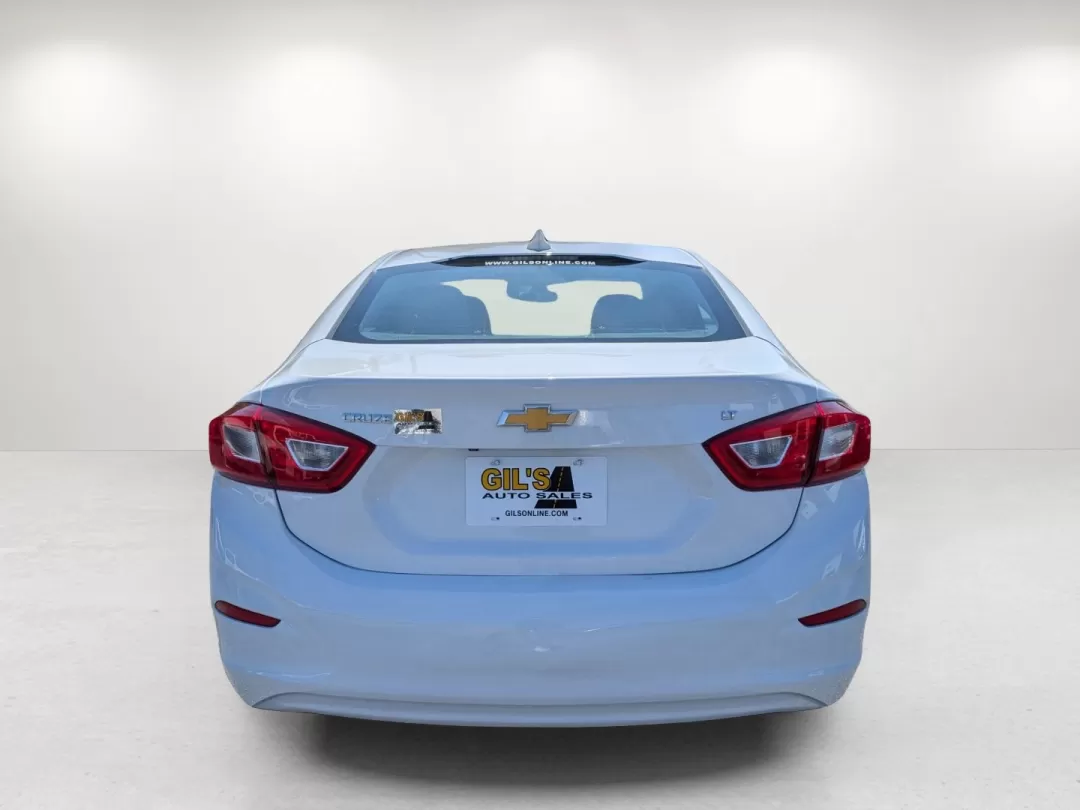2019 /Jet Black/Galvanized Chevrolet Cruze LT (1G1BE5SM5K7) with an Other engine, located at 3959 U.S. 80 W, Phenix City, AL, 36870, (334) 297-4885, 32.469296, -85.135185 - 2019 Chevrolet Cruze LT - Photo#5