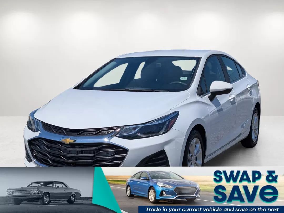 photo of 2019 Chevrolet Cruze LT