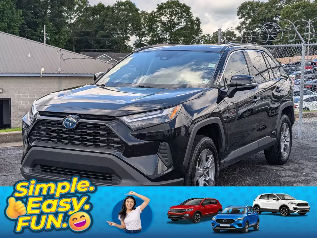 photo of 2022 Toyota RAV4 Hybrid XLE