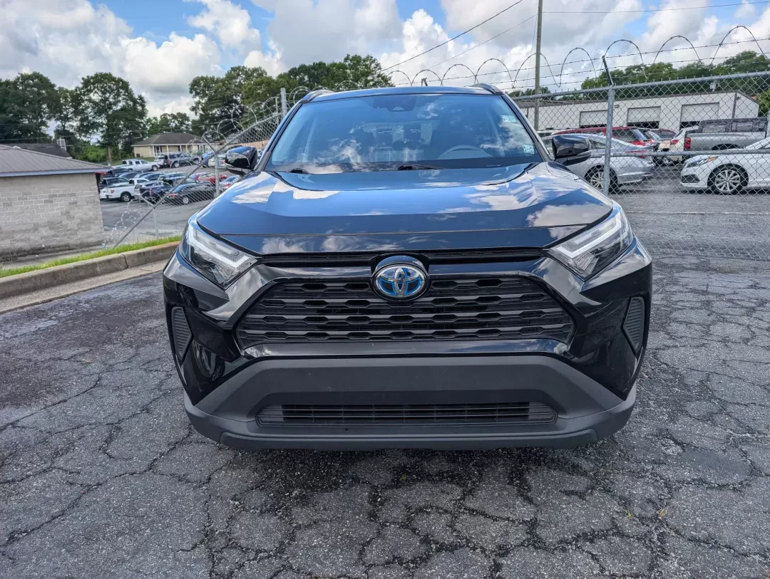 2022 Toyota RAV4 Hybrid XLE (4T3RWRFV6NU) with an Gas/Electric I-4 2.5 L/152 engine, 1-Speed CVT w/OD transmission, located at 3959 U.S. 80 W, Phenix City, AL, 36870, (334) 297-4885, 32.469296, -85.135185 - 2022 Toyota RAV4 Hybrid XLE - Photo#1