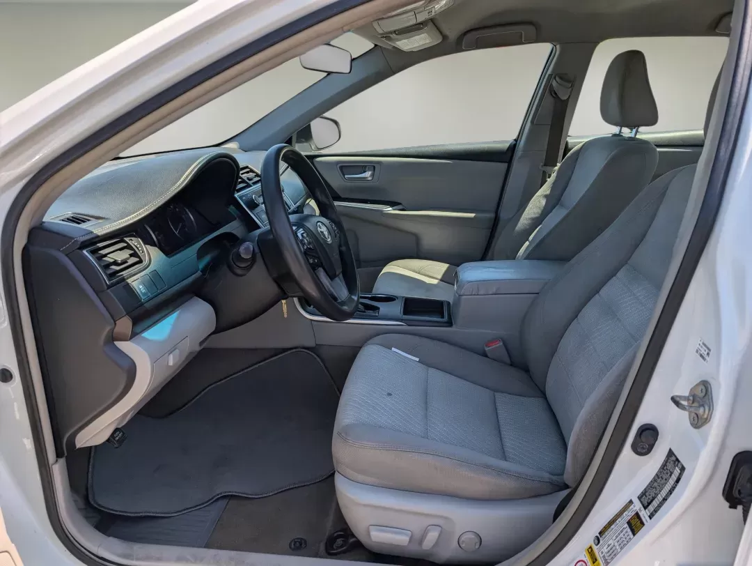 2017 Toyota Camry LE (4T1BF1FK9HU) with an Regular Unleaded I-4 2.5 L/152 engine, 6-Speed Automatic w/OD transmission, located at 5115 14th Ave., Columbus, GA, 31904, (706) 323-0345, 32.511494, -84.971046 - 2017 Toyota Camry LE - Photo#9