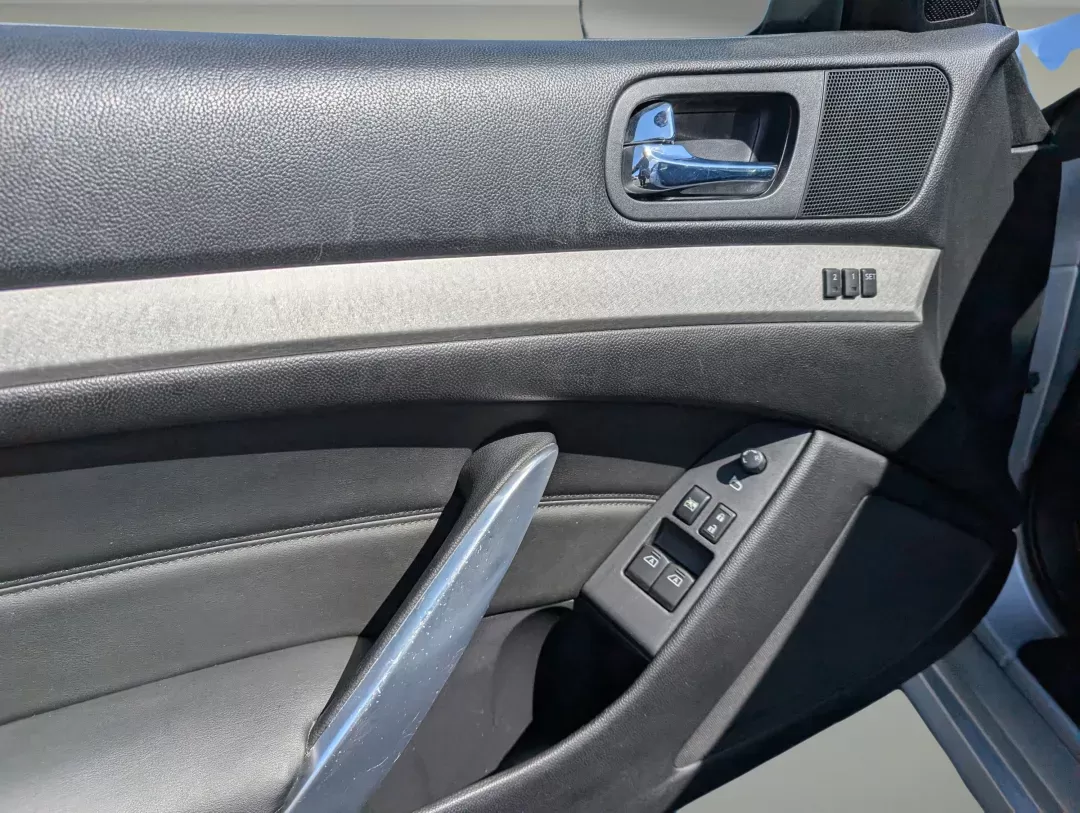 2008 Infiniti G37 Coupe (JNKCV64E78M) with an Gas V6 3.7L/225 engine, located at 804 22nd Ave, Phenix City, AL, 36870, (334) 297-1860, 32.484749, -85.024475 - 2008 Infiniti G37 Coupe - Photo#8