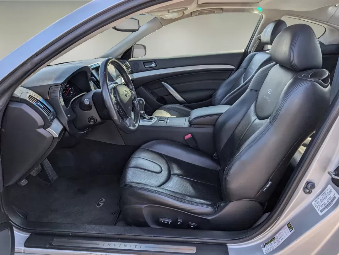 2008 Infiniti G37 Coupe (JNKCV64E78M) with an Gas V6 3.7L/225 engine, located at 804 22nd Ave, Phenix City, AL, 36870, (334) 297-1860, 32.484749, -85.024475 - 2008 Infiniti G37 Coupe - Photo#9