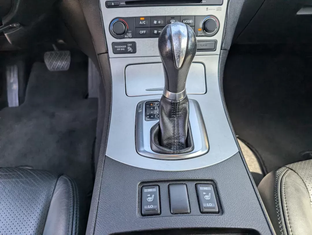 2008 Infiniti G37 Coupe (JNKCV64E78M) with an Gas V6 3.7L/225 engine, located at 804 22nd Ave, Phenix City, AL, 36870, (334) 297-1860, 32.484749, -85.024475 - 2008 Infiniti G37 Coupe - Photo#13