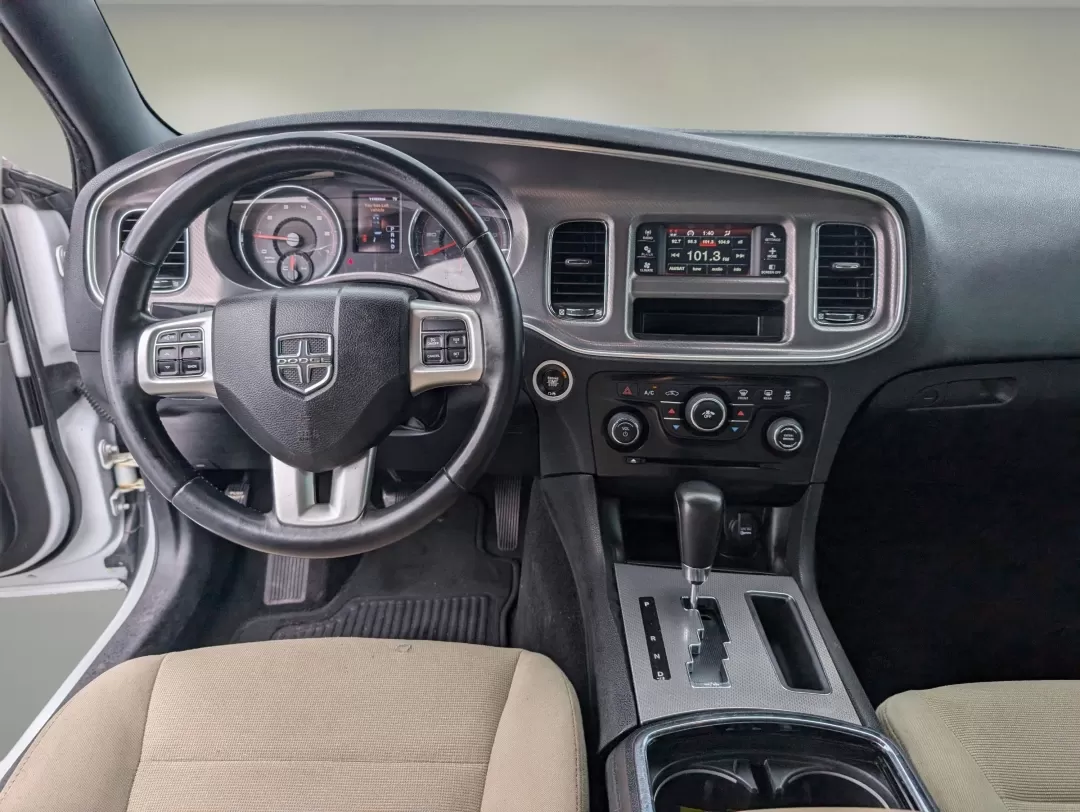 2012 /Black/Light Frost Beige Interior Dodge Charger SE (2C3CDXBG6CH) with an Other engine, located at 3959 U.S. 80 W, Phenix City, AL, 36870, (334) 297-4885, 32.469296, -85.135185 - **Discover Your Next Adventure with the 2012 Dodge Charger SE at Gils Auto!**<br /> <br /> Are you ready to elevate your driving experience? Whether you're a daily commuter navigating the streets of Phenix City or a family seeking a reliable vehicle for weekend getaways, the 2012 Dodge Charger SE is - Photo#11