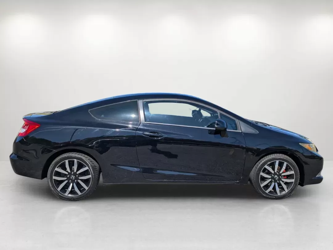 2013 Honda Civic Cpe LX (2HGFG3B57DH) with an Gas I4 1.8L/110 engine, 5-Speed Automatic transmission, located at 1430 Gateway Drive, Opelika, AL, 36801, (334) 239-0944, 32.637871, -85.409790 - 2013 Honda Civic Cpe LX - Photo#3