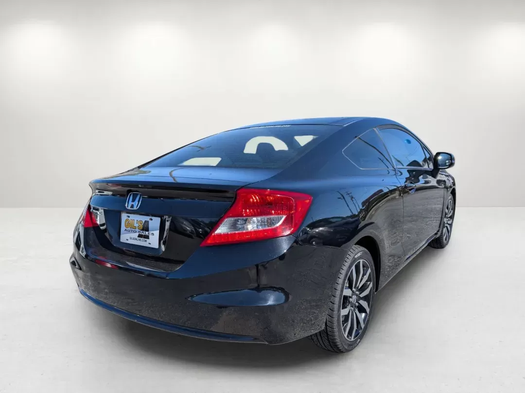 2013 Honda Civic Cpe LX (2HGFG3B57DH) with an Gas I4 1.8L/110 engine, 5-Speed Automatic transmission, located at 1430 Gateway Drive, Opelika, AL, 36801, (334) 239-0944, 32.637871, -85.409790 - 2013 Honda Civic Cpe LX - Photo#4
