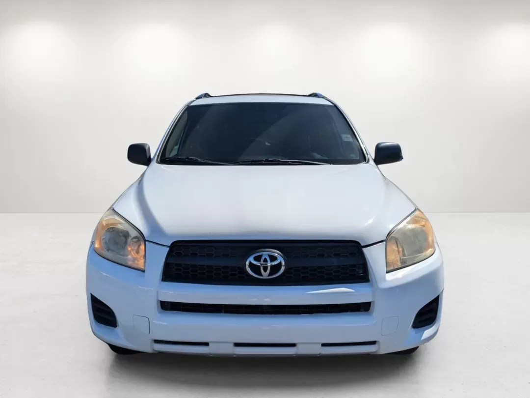 2009 Toyota RAV4 (JTMZF33V39D) with an Gas I4 2.5L/152 engine, 4-Speed Automatic w/OD transmission, located at 3959 U.S. 80 W, Phenix City, AL, 36870, (334) 297-4885, 32.469296, -85.135185 - 2009 Toyota RAV4 - Photo#2