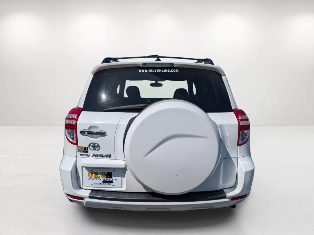 2009 Toyota RAV4 (JTMZF33V39D) with an Other engine, located at 1430 Gateway Drive, Opelika, AL, 36801, (334) 239-0944, 32.637871, -85.409790 - 2009 Toyota RAV4 - Photo#5
