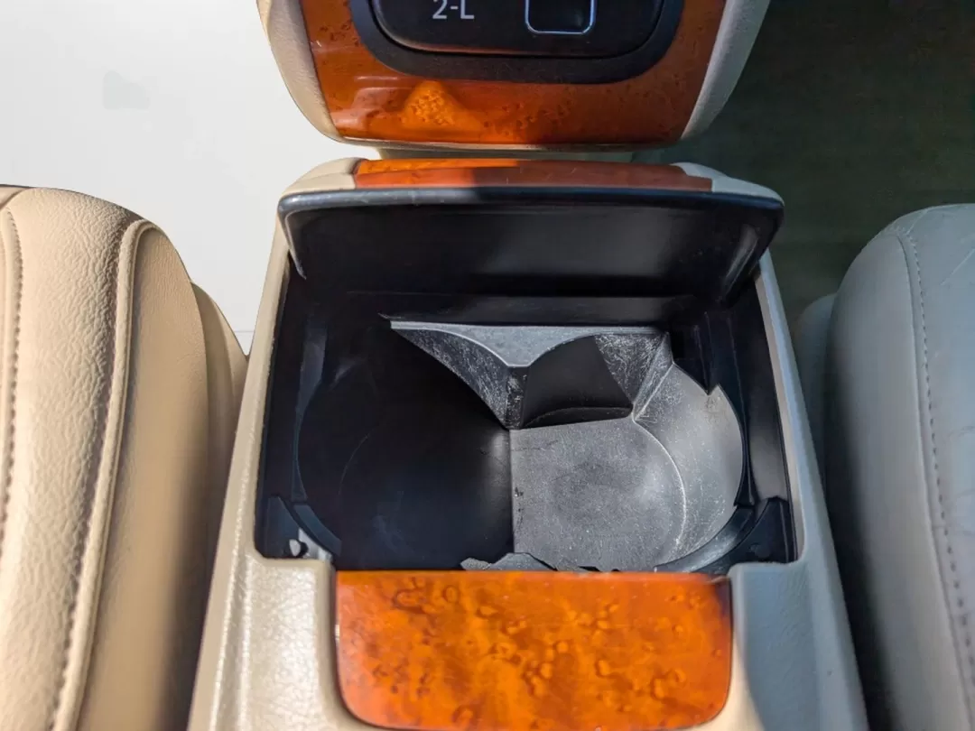 2004 Lexus RX 330 (JTJGA31U940) with an Other engine, located at 7000 Northlake Connector, Columbus, GA, 31904, (706) 987-8085, 32.524975, -84.978134 - **Discover the Perfect SUV for Your Next Adventure!** <br /> <br /> Are you in search of a reliable and stylish SUV that can elevate your daily commute, weekend getaways, or family outings? Look no further than this stunning 2004 Lexus RX 330, available now at Gils Auto in Opelika, AL. This versatil - Photo#16