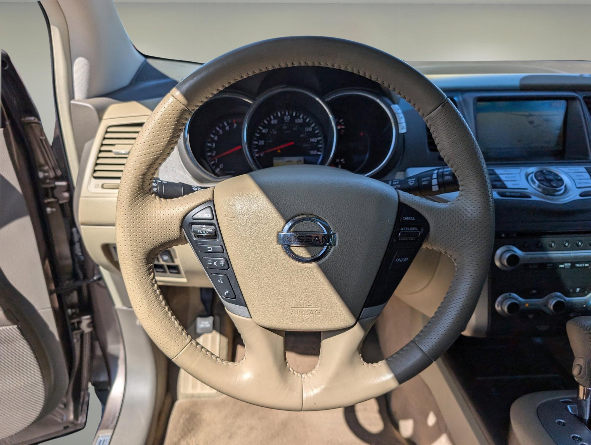 2011 /Beige Nissan Murano SL (JN8AZ1MU3BW) with an Gas V6 3.5L/ engine, 1-Speed Continuously Variable Ratio transmission, located at 804 22nd Ave, Phenix City, AL, 36870, (334) 297-1860, 32.484749, -85.024475 - 2011 Nissan Murano SL - Photo#15