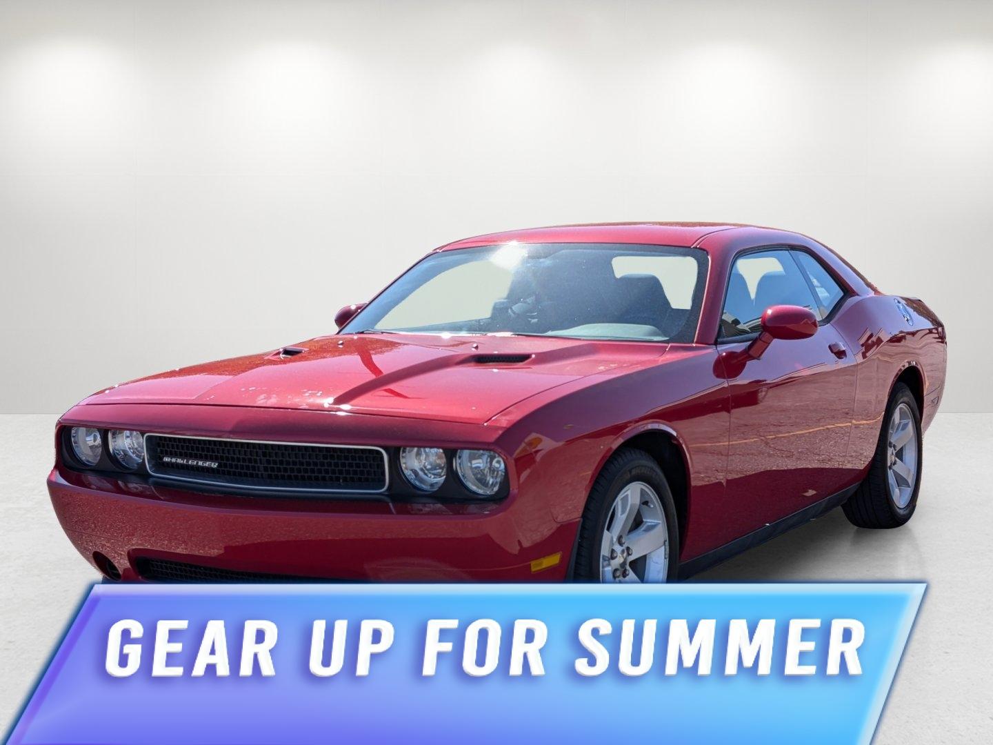 photo of 2012 Dodge Challenger SXT