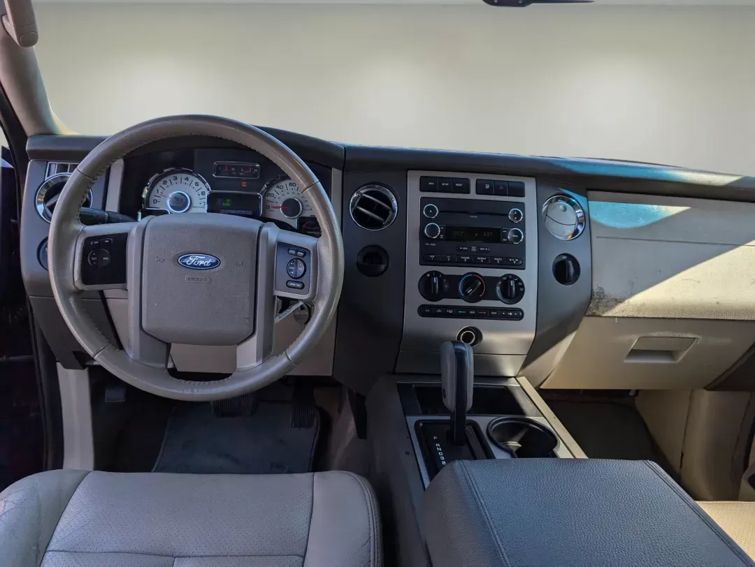2012 Ford Expedition EL XLT (1FMJK1H57CE) with an Gas/Ethanol V8 5.4L/330 engine, 6-Speed Automatic transmission, located at 5115 14th Ave., Columbus, GA, 31904, (706) 323-0345, 32.511494, -84.971046 - 2012 Ford Expedition EL XLT - Photo#12