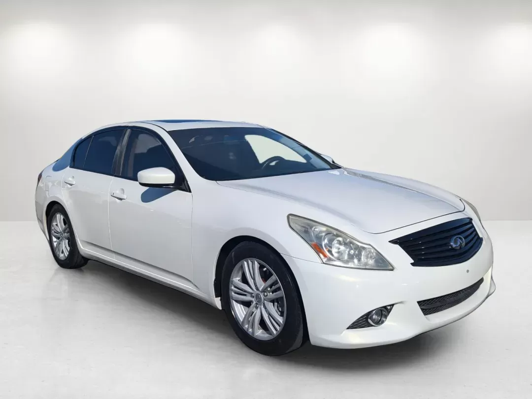 2013 /Graphite Infiniti G37 Sedan Journey (JN1CV6AP2DM) with an Gas V6 3.7L/225 engine, 7-Speed Automatic w/OD transmission, located at 5115 14th Ave., Columbus, GA, 31904, (706) 323-0345, 32.511494, -84.971046 - 2013 Infiniti G37 Sedan Journey - Photo#2