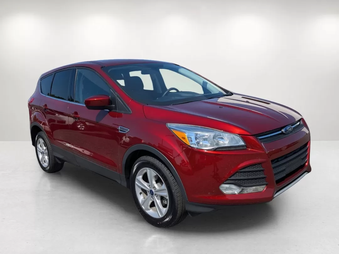 2016 Ford Escape SE (1FMCU0GXXGU) with an Other engine, located at 3959 U.S. 80 W, Phenix City, AL, 36870, (334) 297-4885, 32.469296, -85.135185 - 2016 Ford Escape SE - Photo#2