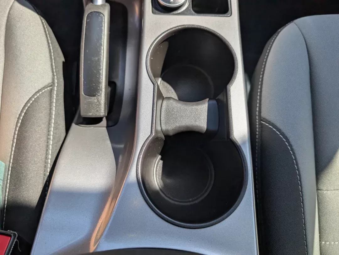 2016 Ford Escape SE (1FMCU0GXXGU) with an Intercooled Turbo Regular Unleaded I-4 1.6 L/98 engine, 6-Speed Automatic w/OD transmission, located at 521 Old Farm Lane Rd, Prattville, AL, 36066, (334) 325-1505, 32.482460, -86.416367 - 2016 Ford Escape SE - Photo#13