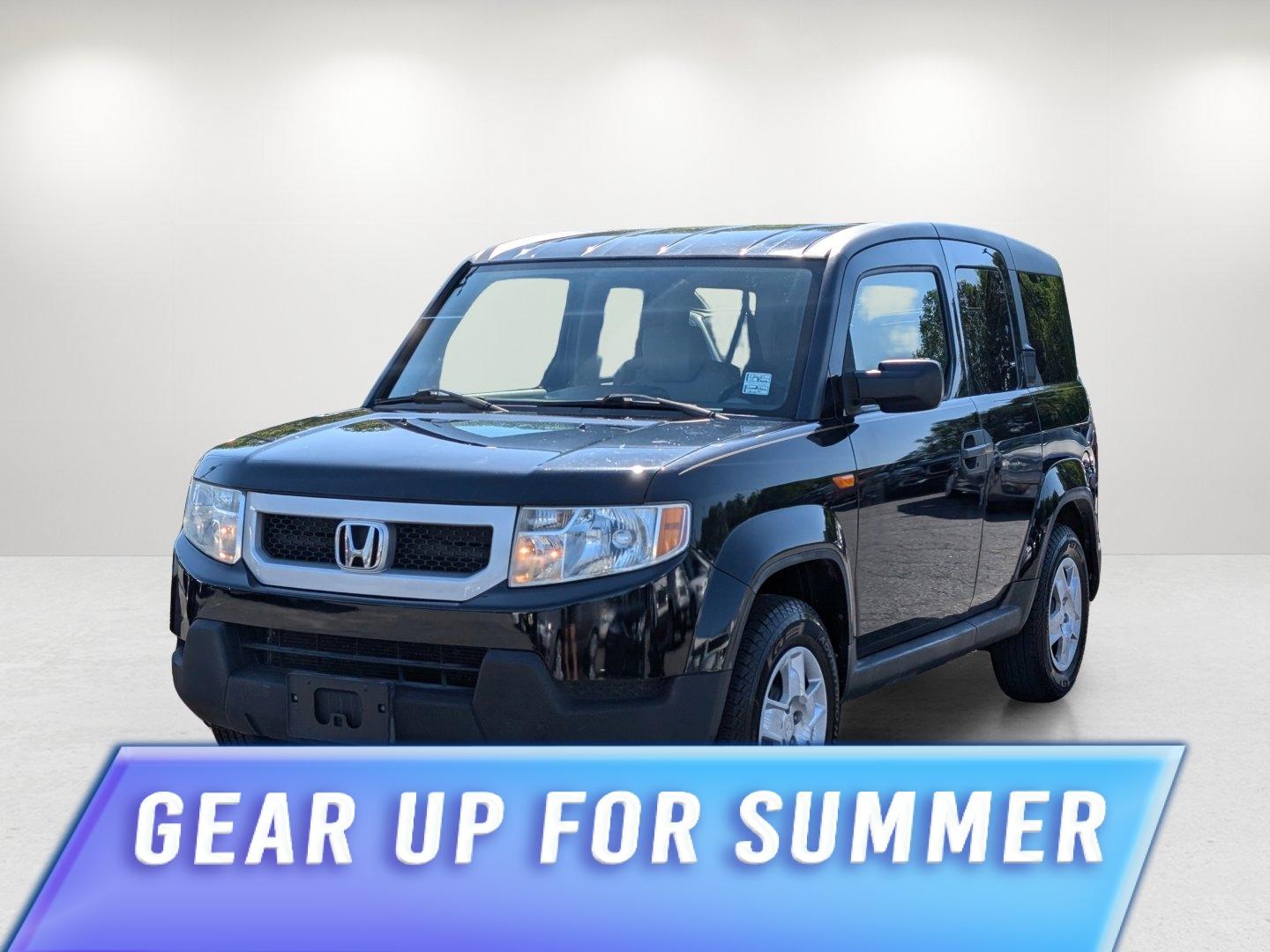 2009 Honda Element LX (5J6YH18349L) with an Gas I4 2.4L/144 engine, 5-Speed Automatic w/OD transmission, located at 1430 Gateway Drive, Opelika, AL, 36801, (334) 239-0944, 32.637871, -85.409790 - 2009 Honda Element LX - Photo#0