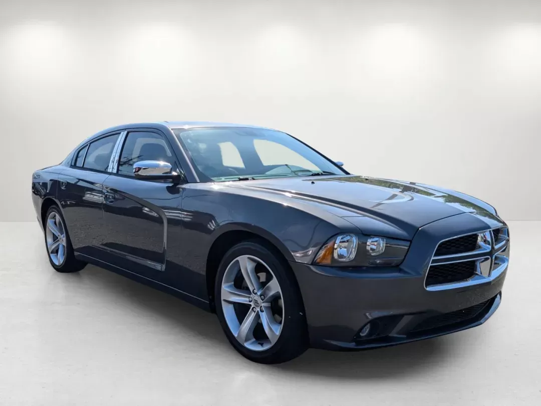 2014 /Black/Lt Frost Beige Dodge Charger SE (2C3CDXBG0EH) with an Regular Unleaded V-6 3.6 L/220 engine, 8-Speed Automatic w/OD transmission, located at 5115 14th Ave., Columbus, GA, 31904, (706) 323-0345, 32.511494, -84.971046 - 2014 Dodge Charger SE - Photo#2