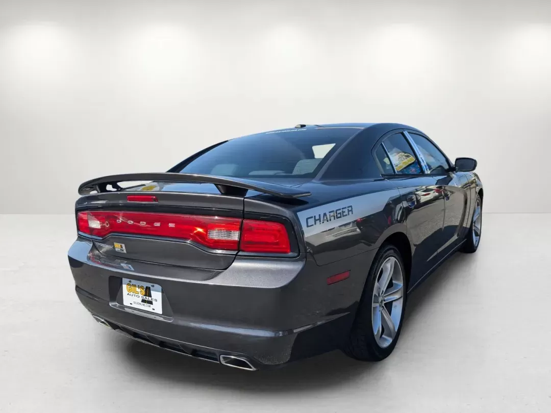 2014 /Black/Lt Frost Beige Dodge Charger SE (2C3CDXBG0EH) with an Regular Unleaded V-6 3.6 L/220 engine, 8-Speed Automatic w/OD transmission, located at 5115 14th Ave., Columbus, GA, 31904, (706) 323-0345, 32.511494, -84.971046 - 2014 Dodge Charger SE - Photo#4