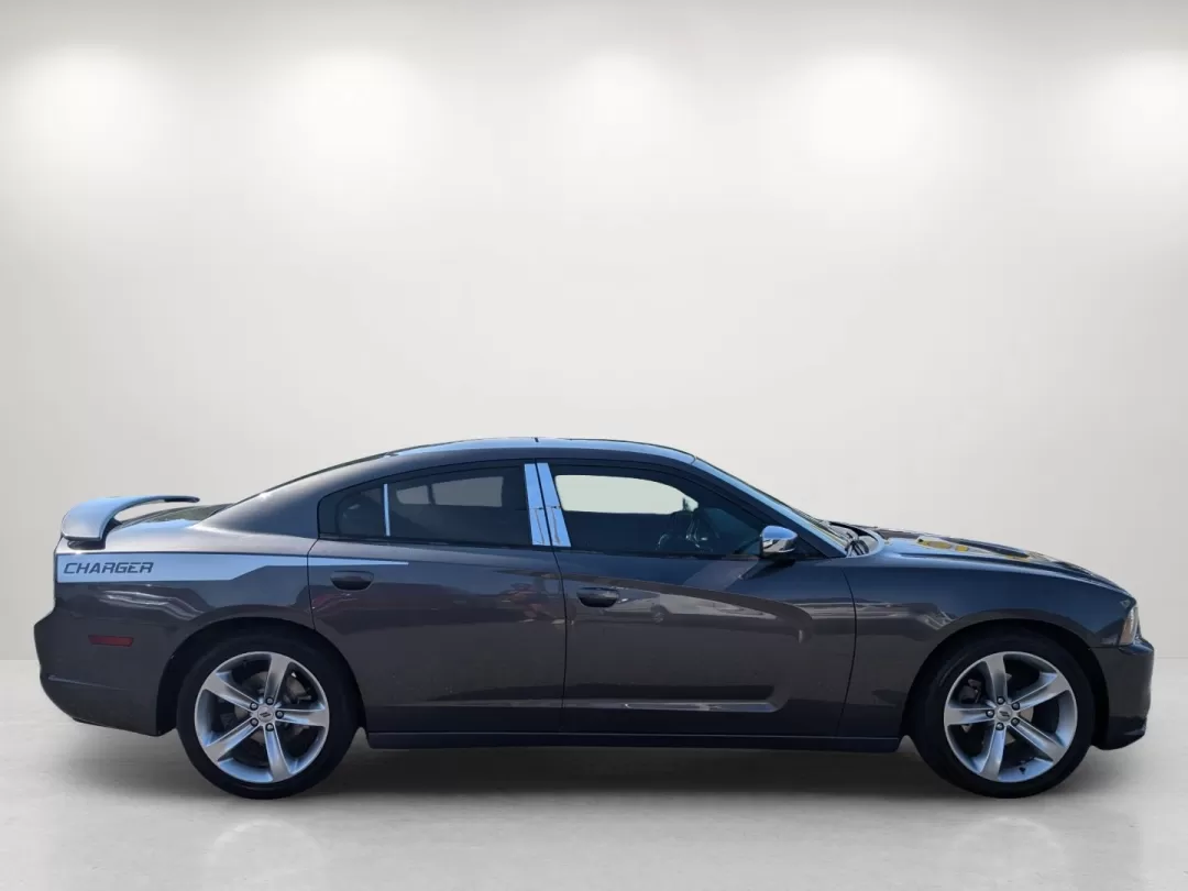 2014 /Black/Lt Frost Beige Dodge Charger SE (2C3CDXBG0EH) with an Other engine, located at 7000 Northlake Connector, Columbus, GA, 31904, (706) 987-8085, 32.524975, -84.978134 - ### Unleash Your Inner Adventurer with This 2014 Dodge Charger SE!<br /> <br /> Experience the thrill of the open road with the dynamic 2014 Dodge Charger SE, available now at Gils Auto in Columbus, GA. Perfect for those weekend getaways, daily commutes, or simply making a bold statement on the stre - Photo#3