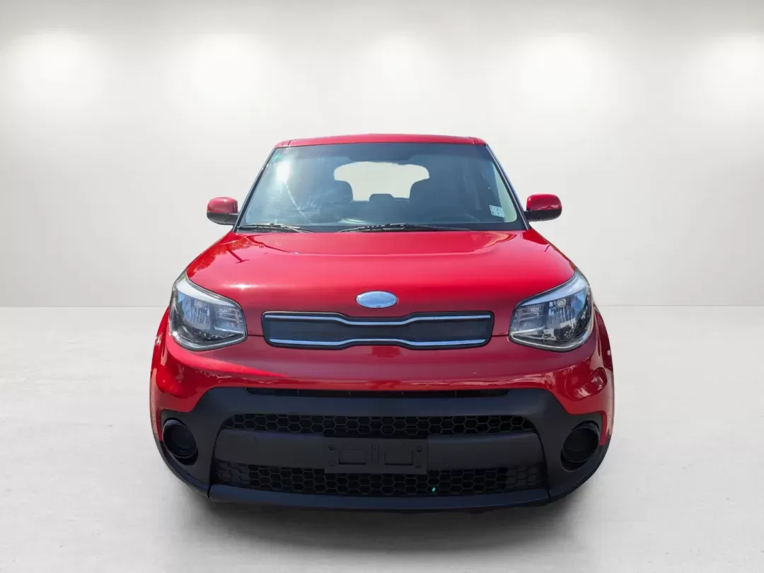 2019 /Black Kia Soul Base (KNDJN2A23K7) with an Regular Unleaded I-4 1.6 L/97 engine, 6-Speed Automatic w/OD transmission, located at 7000 Northlake Connector, Columbus, GA, 31904, (706) 987-8085, 32.524975, -84.978134 - 2019 Kia Soul Base - Photo#1