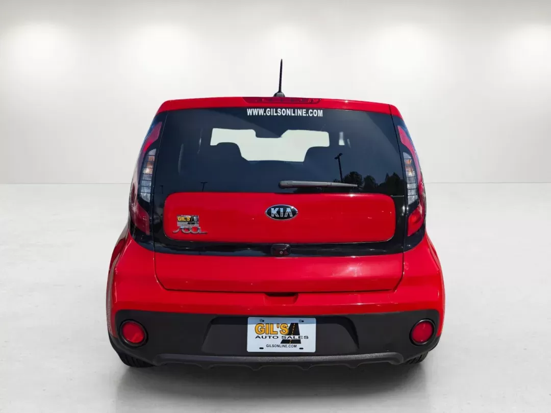 2019 /Black Kia Soul Base (KNDJN2A23K7) with an Regular Unleaded I-4 1.6 L/97 engine, 6-Speed Automatic w/OD transmission, located at 7000 Northlake Connector, Columbus, GA, 31904, (706) 987-8085, 32.524975, -84.978134 - 2019 Kia Soul Base - Photo#5