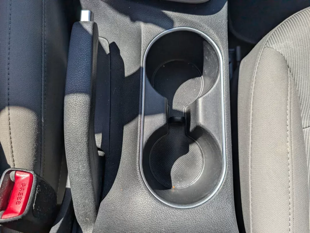 2018 /Gray Hyundai Elantra SEL (5NPD84LF9JH) with an Other engine, located at 804 22nd Ave, Phenix City, AL, 36870, (334) 297-1860, 32.484749, -85.024475 - **Discover Your Next Adventure with the 2018 Hyundai Elantra SEL at Gils Auto Columbus, GA!**<br /> <br /> Are you searching for a reliable and stylish sedan that caters to your daily commute or weekend getaways? Look no further than the 2018 Hyundai Elantra SEL, available now at Gils Auto, your tr - Photo#12