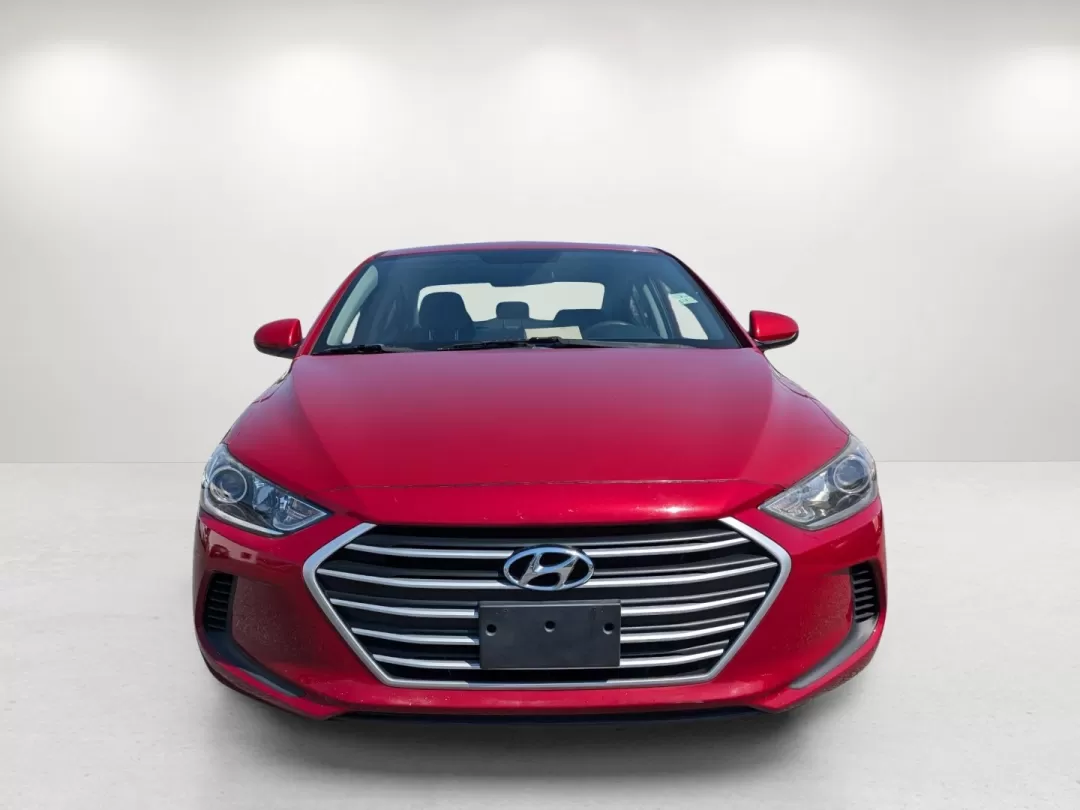 2018 /Gray Hyundai Elantra SEL (5NPD84LF9JH) with an Other engine, located at 7000 Northlake Connector, Columbus, GA, 31904, (706) 987-8085, 32.524975, -84.978134 - Experience the freedom of the open road with the 2018 Hyundai Elantra SEL, a perfect companion for your daily commute or weekend adventures. Whether you're navigating through the bustling streets of Phenix City or embarking on a cross-country road trip, this stylish sedan delivers reliability and co - Photo#1