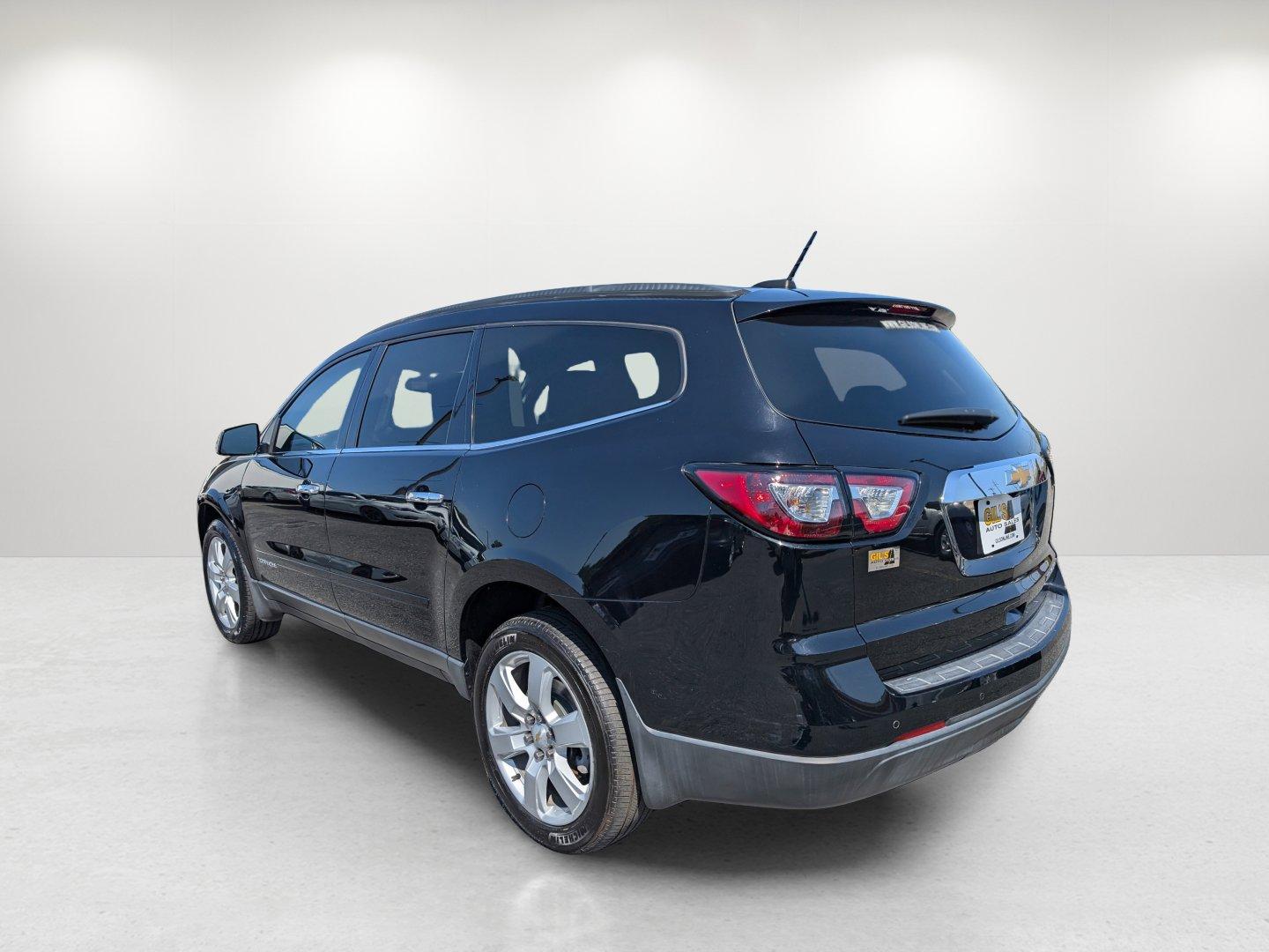 2016 /Ebony Chevrolet Traverse LT (1GNKRGKD3GJ) with an Gas V6 3.6L/217 engine, 6-Speed Automatic transmission, located at 5115 14th Ave., Columbus, GA, 31904, (706) 323-0345, 32.511494, -84.971046 - 2016 Chevrolet Traverse LT - Photo#6