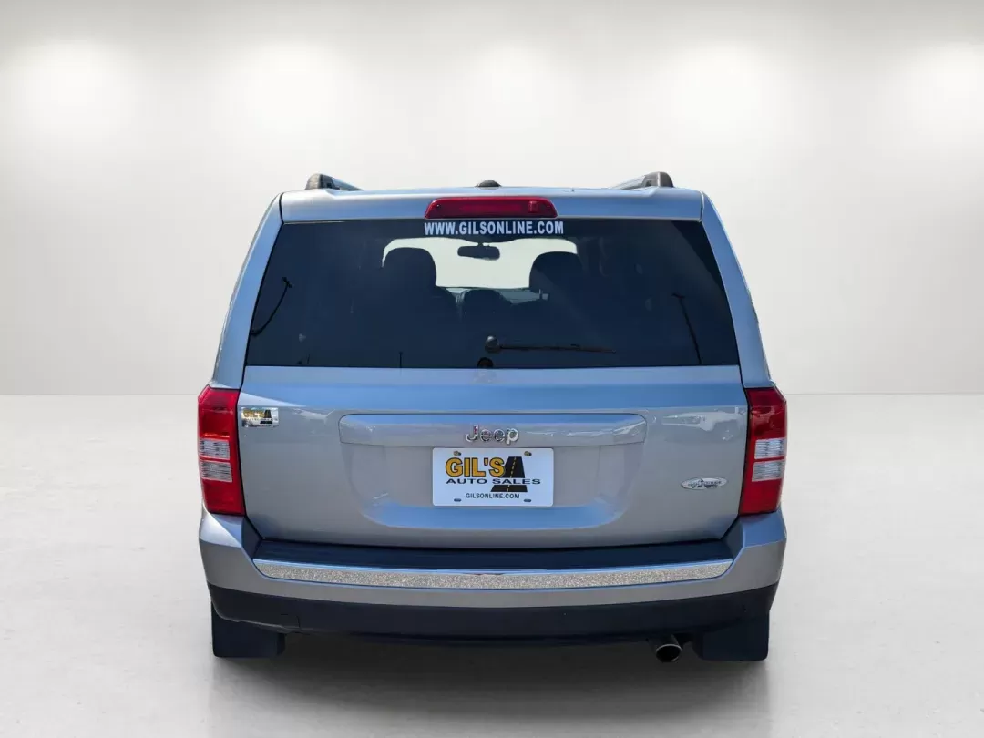2016 /Dark Slate Gray Jeep Patriot High Altitude Edition (1C4NJPFA9GD) with an Regular Unleaded I-4 2.0 L/122 engine, 1-Speed CVT w/OD transmission, located at 1430 Gateway Drive, Opelika, AL, 36801, (334) 239-0944, 32.637871, -85.409790 - 2016 Jeep Patriot High Altitude Edition - Photo#6