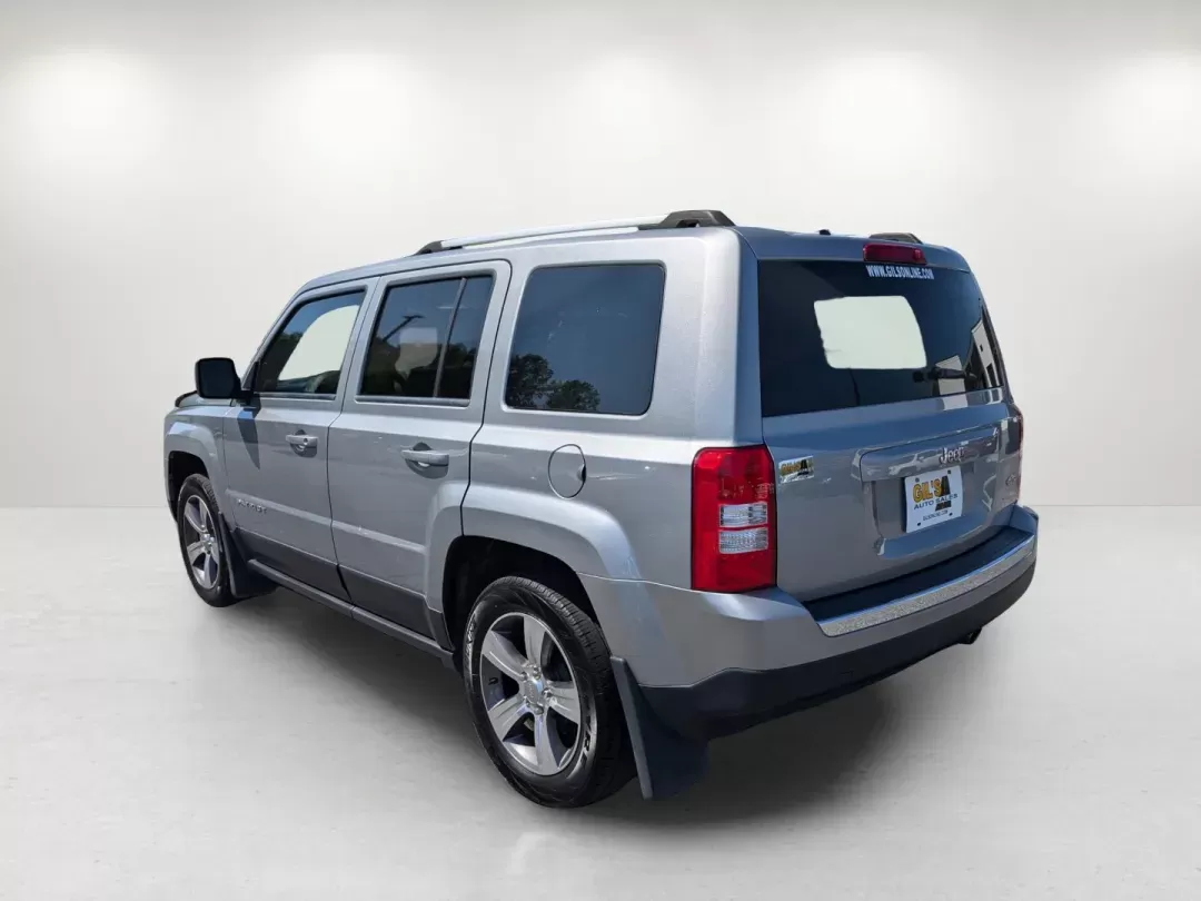 2016 /Dark Slate Gray Jeep Patriot High Altitude Edition (1C4NJPFA9GD) with an Regular Unleaded I-4 2.0 L/122 engine, 1-Speed CVT w/OD transmission, located at 1430 Gateway Drive, Opelika, AL, 36801, (334) 239-0944, 32.637871, -85.409790 - 2016 Jeep Patriot High Altitude Edition - Photo#7