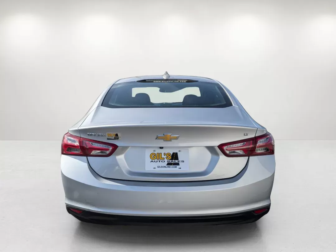 2020 /Jet Black Chevrolet Malibu LT (1G1ZD5ST5LF) with an Turbocharged Gas I4 1.5L/91 engine, 1-Speed Automatic transmission, located at 804 22nd Ave, Phenix City, AL, 36870, (334) 297-1860, 32.484749, -85.024475 - 2020 Chevrolet Malibu LT - Photo#4