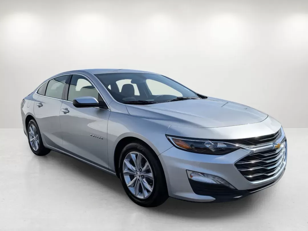 2020 /Jet Black Chevrolet Malibu LT (1G1ZD5ST5LF) with an Turbocharged Gas I4 1.5L/91 engine, 1-Speed Automatic transmission, located at 804 22nd Ave, Phenix City, AL, 36870, (334) 297-1860, 32.484749, -85.024475 - 2020 Chevrolet Malibu LT - Photo#7