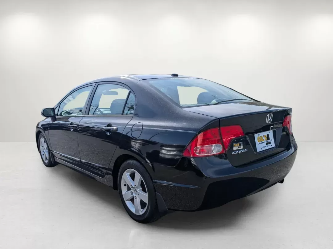 2007 Honda Civic Sdn EX (1HGFA16857L) with an Gas I4 1.8L/110 engine, 5-Speed Automatic transmission, located at 1430 Gateway Drive, Opelika, AL, 36801, (334) 239-0944, 32.637871, -85.409790 - 2007 Honda Civic Sdn EX - Photo#6