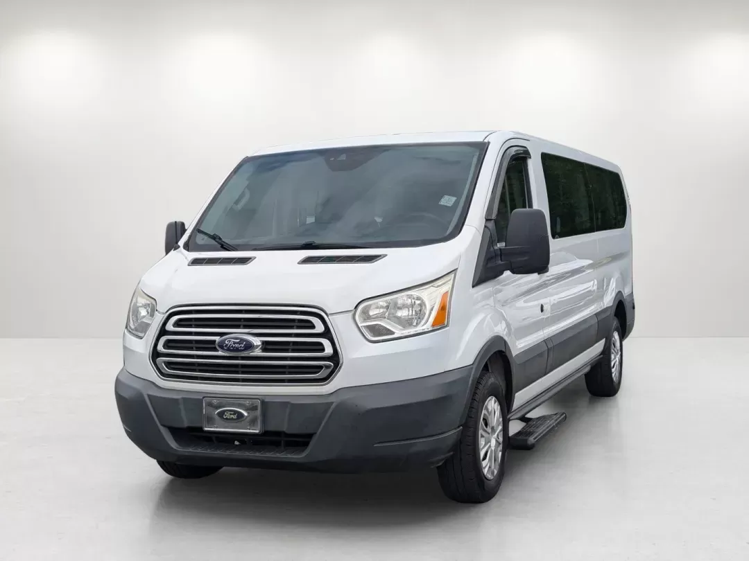 photo of 2015 Ford Transit Wagon