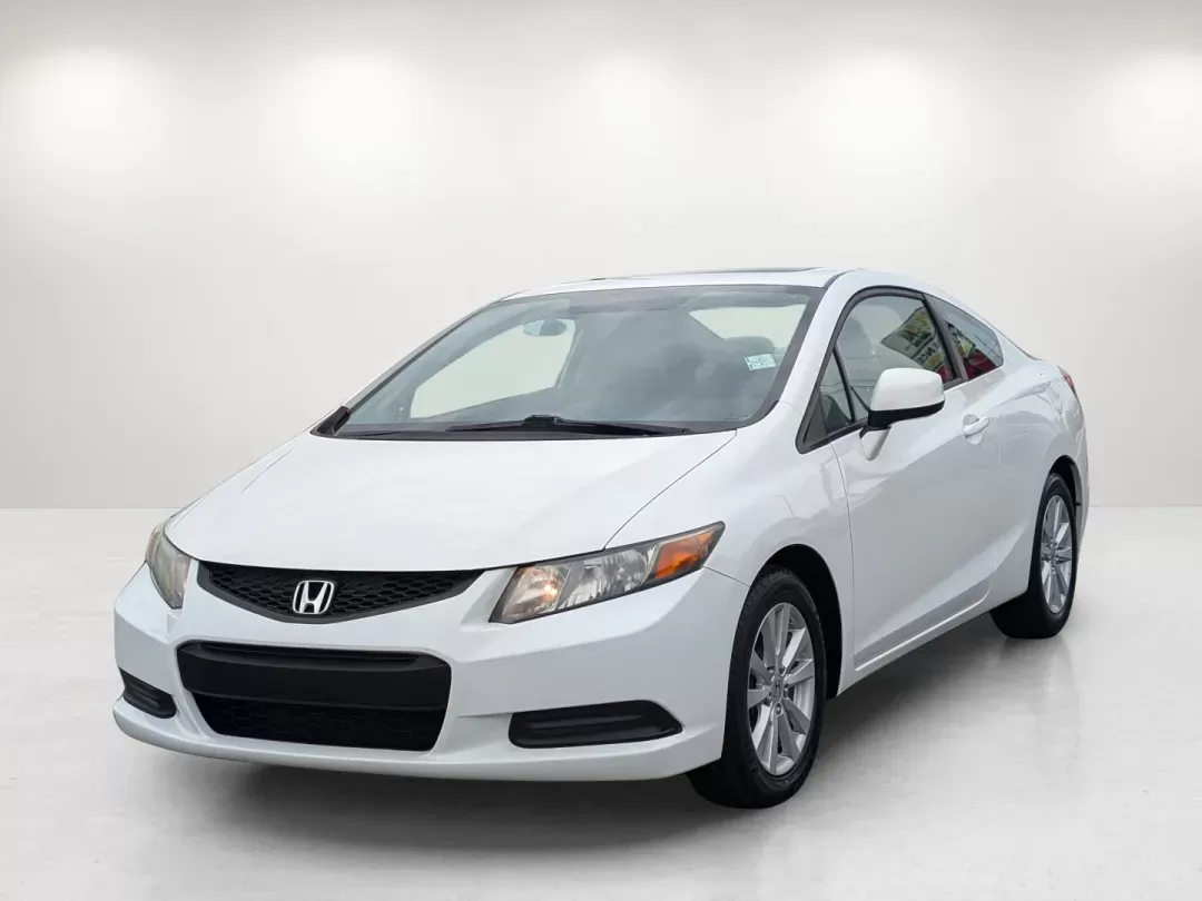 2012 Honda Civic Cpe EX-L (2HGFG3B05CH) with an Gas I4 1.8L/110 engine, 5-Speed Automatic transmission, located at 1430 Gateway Drive, Opelika, AL, 36801, (334) 239-0944, 32.637871, -85.409790 - 2012 Honda Civic Cpe EX-L - Photo#1