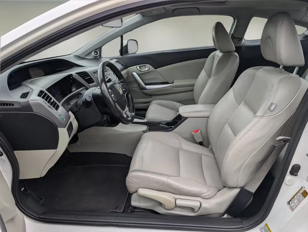 2012 Honda Civic Cpe EX-L (2HGFG3B05CH) with an Gas I4 1.8L/110 engine, 5-Speed Automatic transmission, located at 1430 Gateway Drive, Opelika, AL, 36801, (334) 239-0944, 32.637871, -85.409790 - 2012 Honda Civic Cpe EX-L - Photo#10