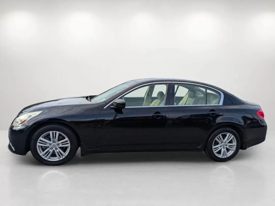2011 /Wheat Infiniti G37 Sedan Journey (JN1CV6AP6BM) with an Gas V6 3.7L/225 engine, 7-Speed Automatic w/OD transmission, located at 804 22nd Ave, Phenix City, AL, 36870, (334) 297-1860, 32.484749, -85.024475 - 2011 Infiniti G37 Sedan Journey - Photo#7