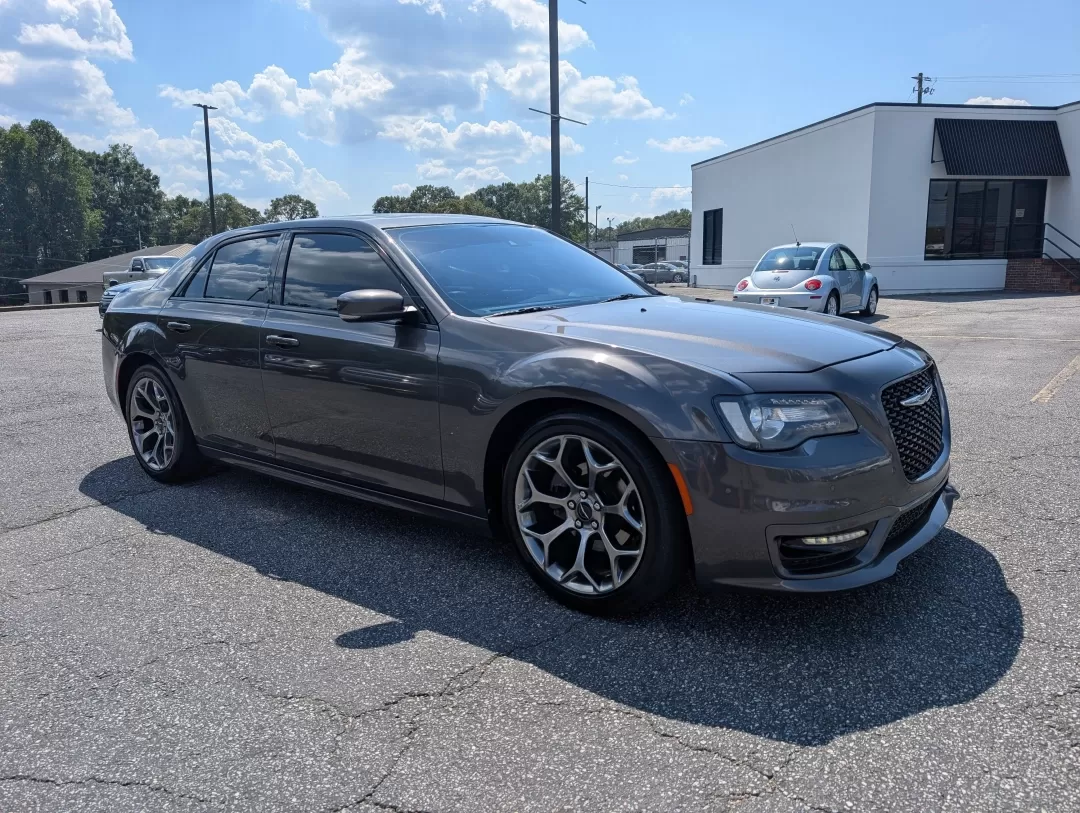 2018 /Black Chrysler 300 300S (2C3CCABGXJH) with an Other engine, located at 3959 U.S. 80 W, Phenix City, AL, 36870, (334) 297-4885, 32.469296, -85.135185 - Looking for a vehicle that combines luxury with performance? Experience the perfect blend of style and substance with the stunning 2018 Chrysler 300S, available now at Gils Auto in Phenix City, AL. This sleek sedan is not just a car; it's an extension of your lifestyle-ideal for those who crave a so - Photo#3